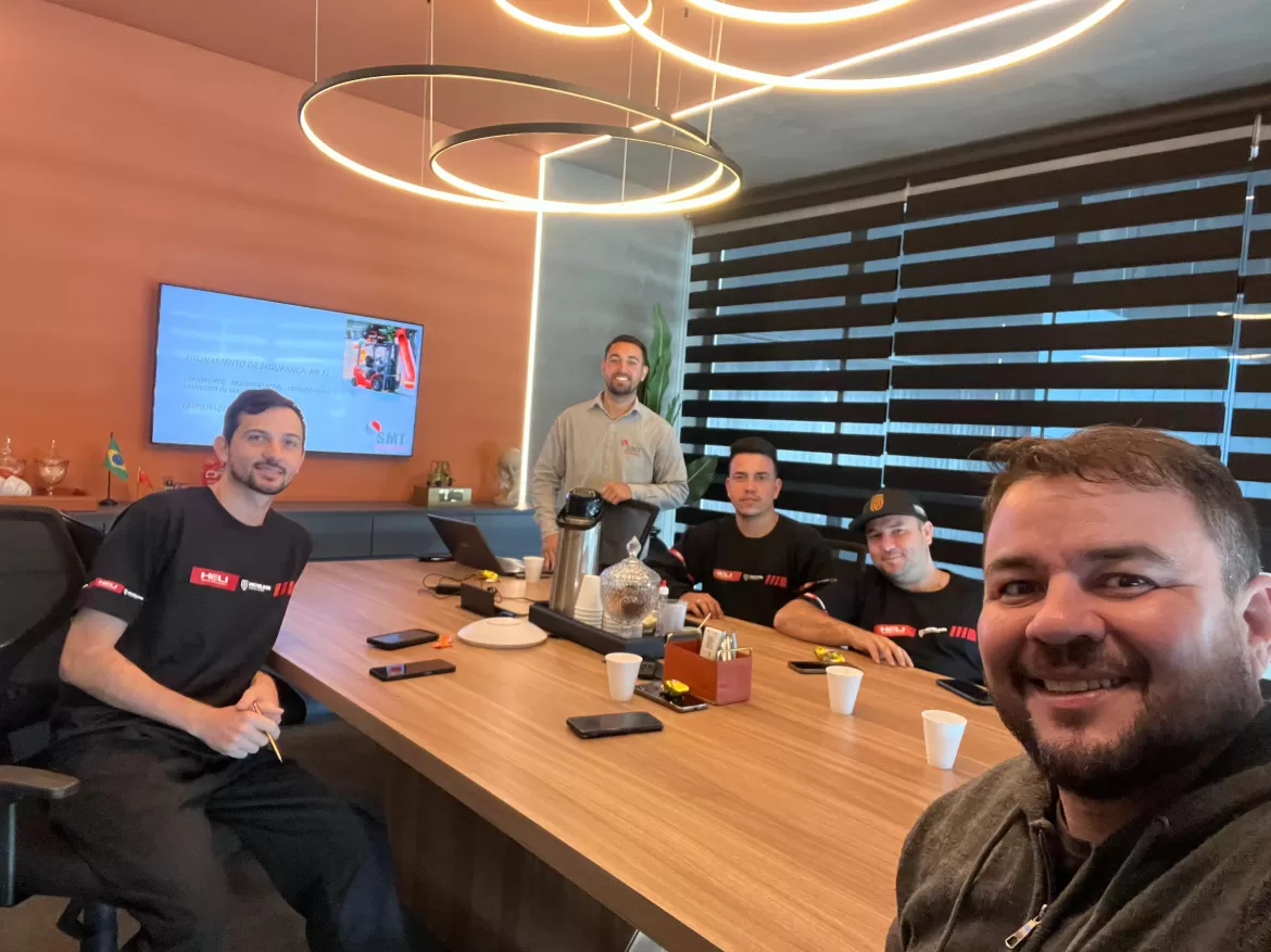 Técnicos da Michelson participam de treinamento da NR 11