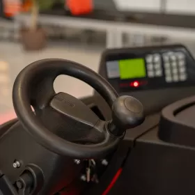 Empilhadeira Elétrica Retrátil Heli