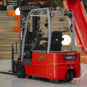 Empilhadeira Elétrica Contrabalançada Heli